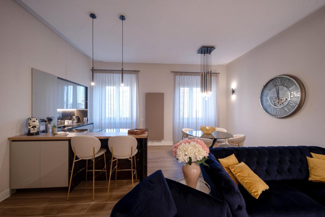 נאפולי Domina-Boutique Apartment מראה חיצוני תמונה