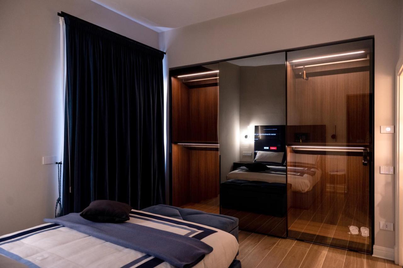נאפולי Domina-Boutique Apartment מראה חיצוני תמונה